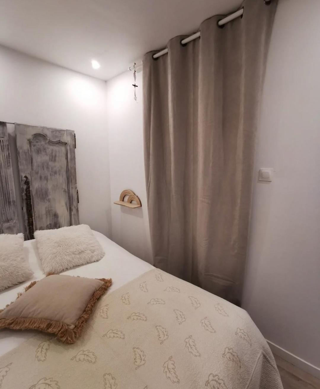 Au Poeme Du Chene, Logement Independant, Calme, Parking Gratuit Basse-Goulaine 外观 照片
